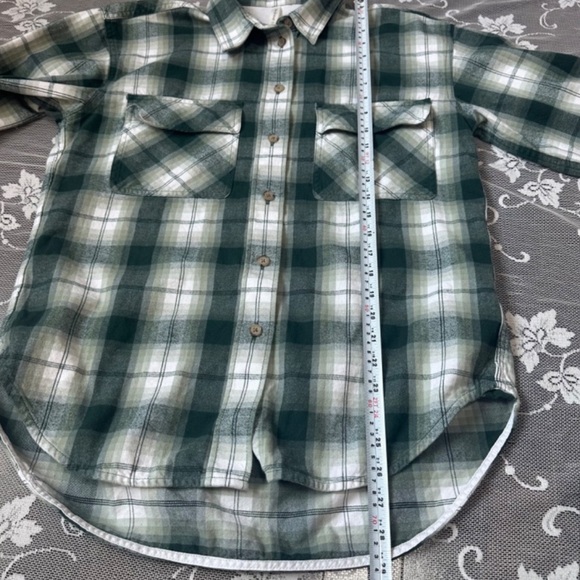 FINAL MARKDOWN Aritzia • Fisher Plaid Flannel Button Up Shirt • Medium - Picture 8 of 9